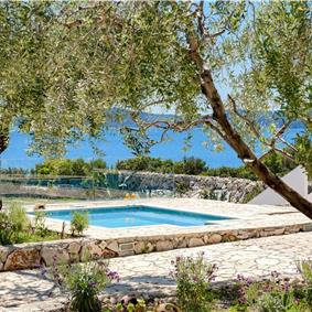 Luxury 5 Bedroom Beachfront Villa near Dubrovnik, Sleeps 11-12